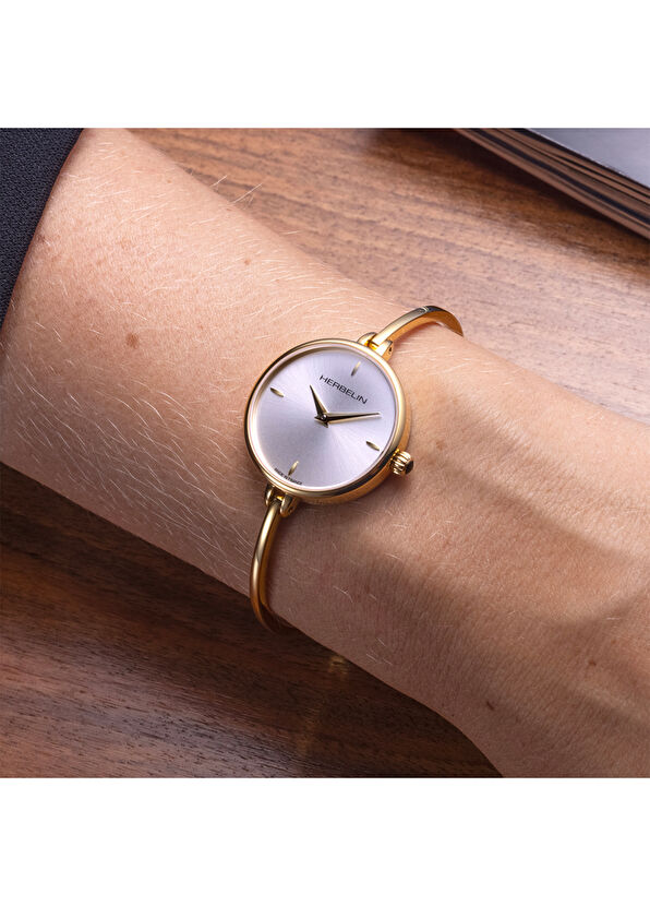 Fil 17206BP11 Altın Sarısı Kadın Kol Saati