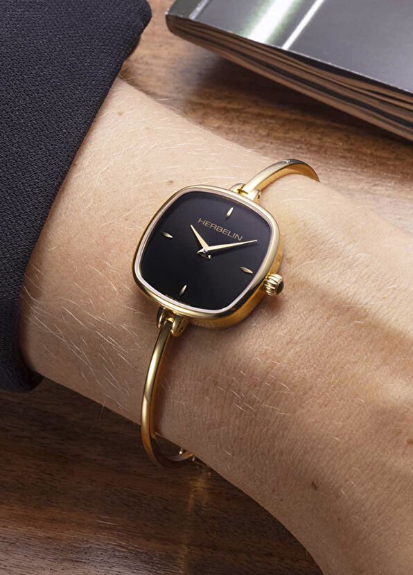 Fil 17207BP14 Altın Sarısı Kadın Kol Saati