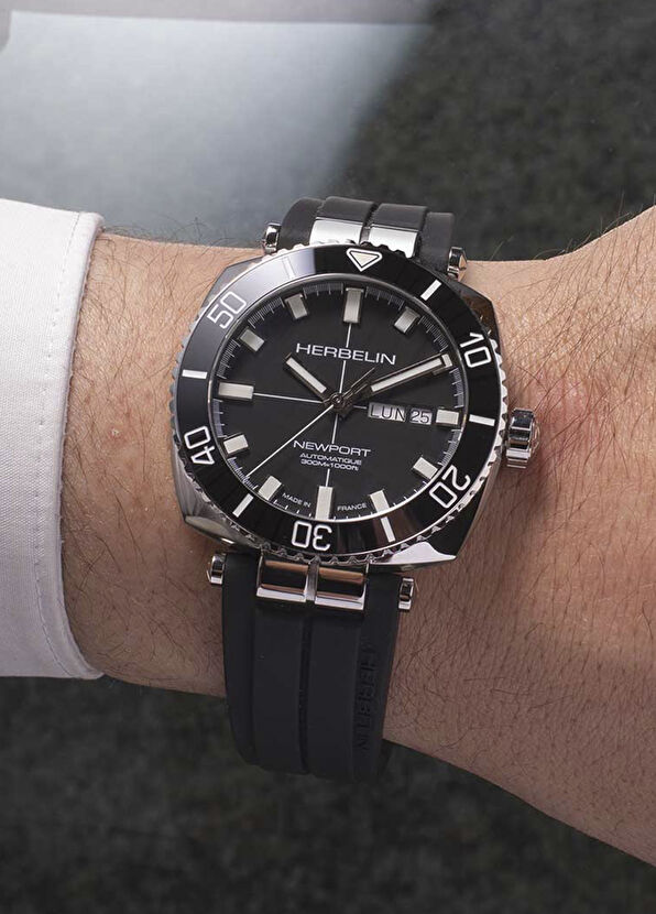 Newport Diver Automatic 1774AN14CA Çelik Erkek Kol Saati